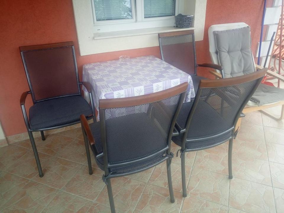 Apartments Salamun Biograd Na Moru Buitenkant foto