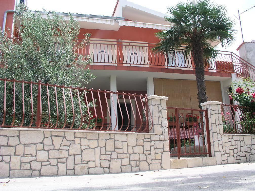 Apartments Salamun Biograd Na Moru Kamer foto